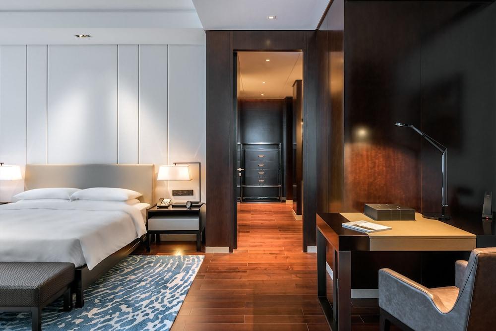 Hyatt Regency Global Harbor Hotel